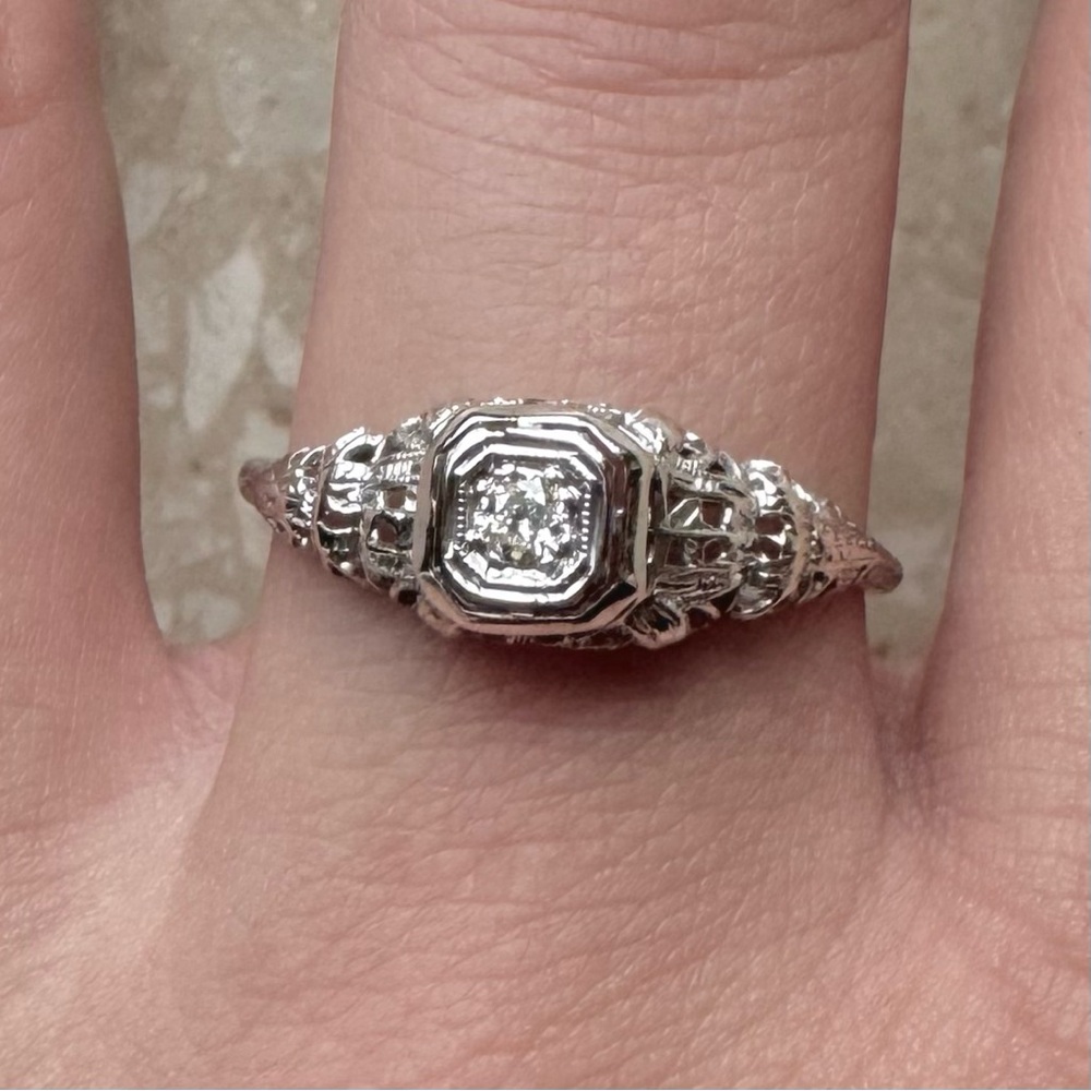 Antique 18k White Gold Filigree Edwardian OEC Diamond Ring